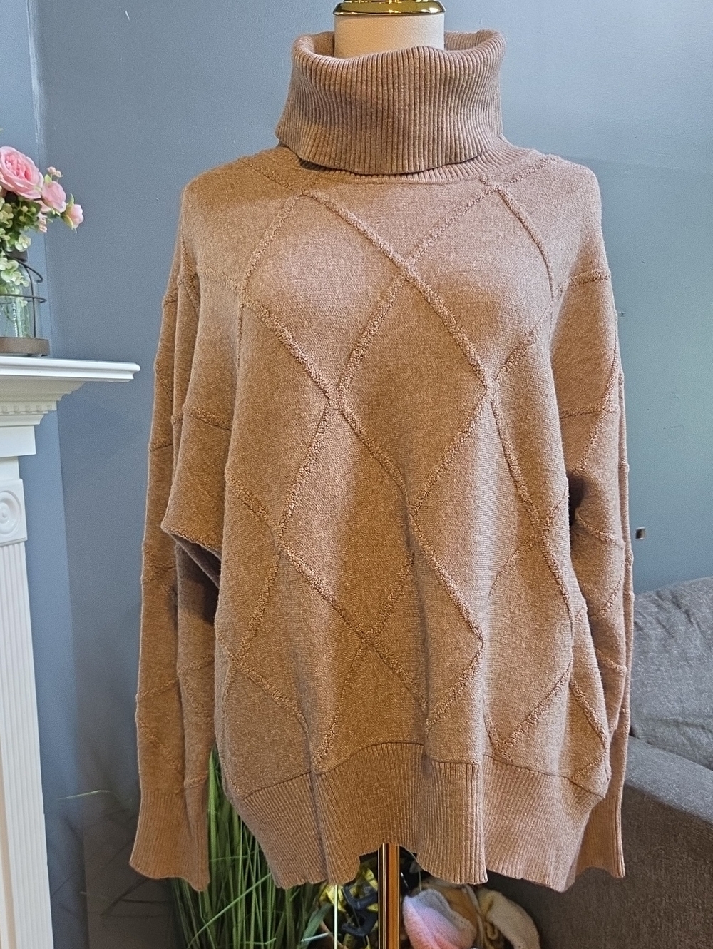Magaschoni Camel Brown Diamond-Pattern Turtleneck Sweater